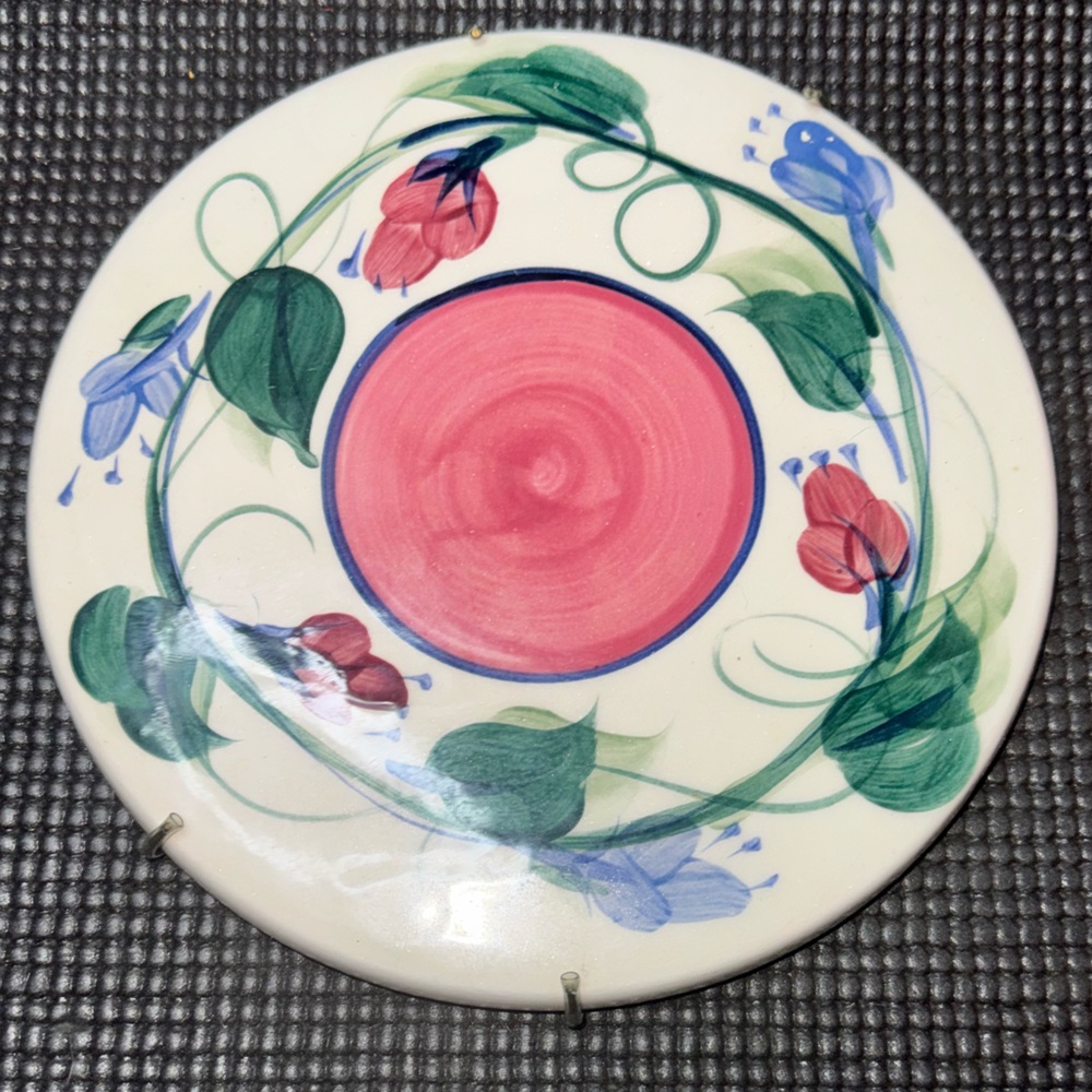 Gail Pitman 1988 piece with display bracket